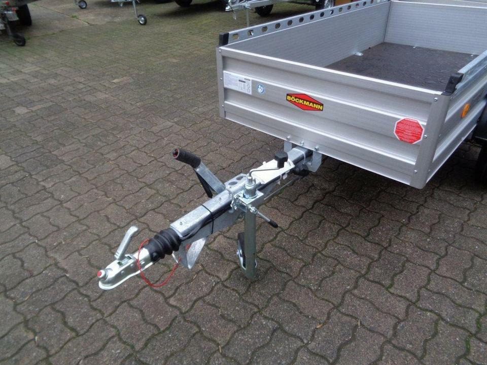 Böckmann PKW-Anhänger 1,0 to. Alu 100 km/h, gebremst - Car trailer: picture 3 Böckmann PKW-Anhänger 1,0 to. Alu 100 km/h, gebremst - Car trailer: picture 3