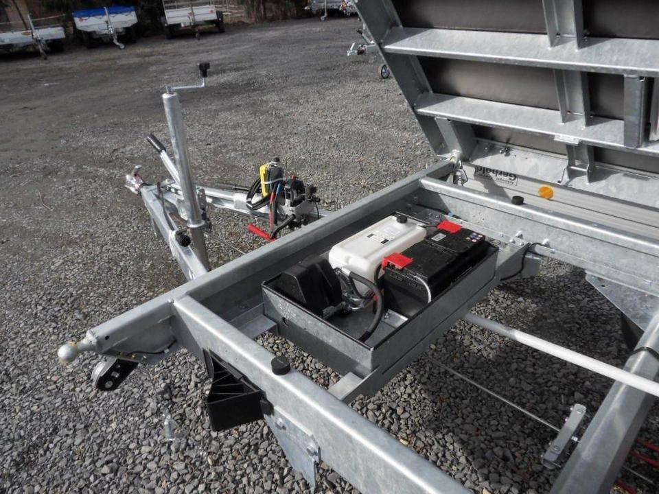 Tipper trailer Böckmann PKW-Anhänger, Elektro-Dreiseitenkipper, 3,5to.: picture 6