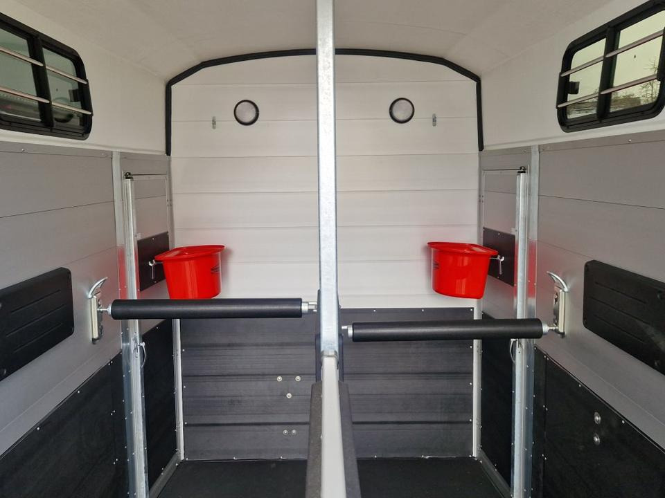 Horse trailer Böckmann Pferdeanhänger Big Portax WCF 100km/h Sattelraum: picture 12