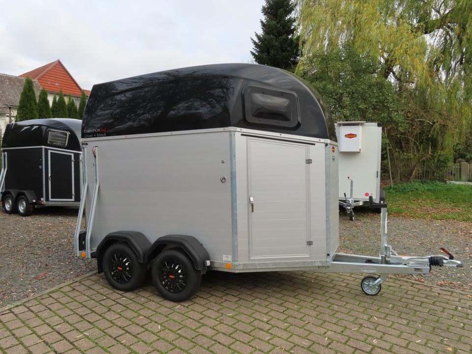 Böckmann Pferdeanhänger, Champion, Esprit, Sattelkammer, 100 km/h - Horse trailer: picture 2 Böckmann Pferdeanhänger, Champion, Esprit, Sattelkammer, 100 km/h - Horse trailer: picture 2