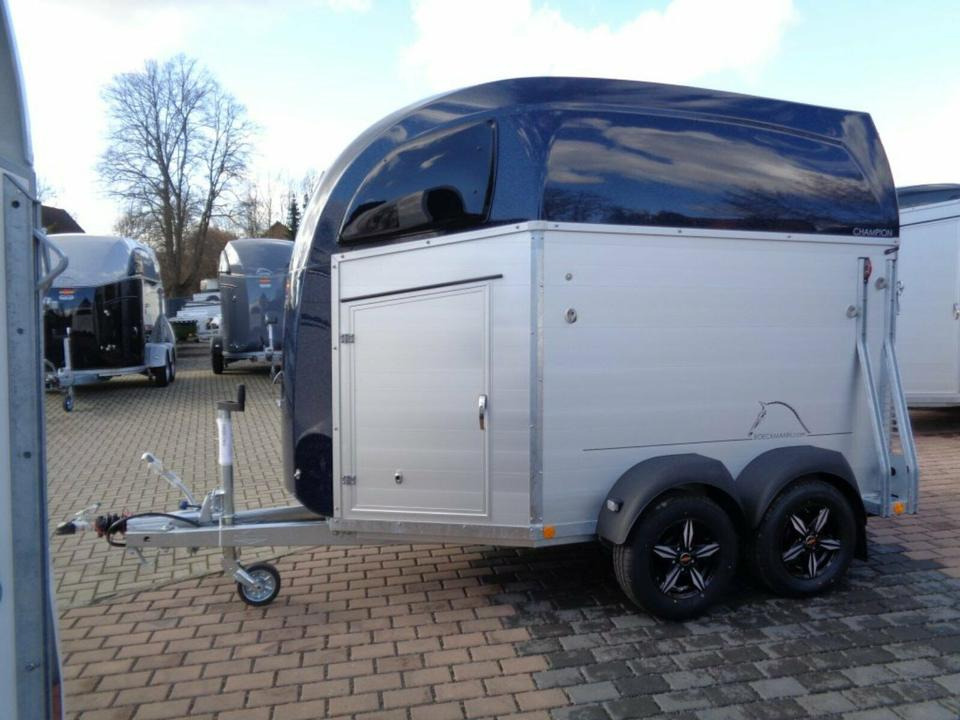 Böckmann, Pferdeanhänger Champion R 2,4t. Aluboden SaKa. 100 km/h - Horse trailer: picture 2 Böckmann, Pferdeanhänger Champion R 2,4t. Aluboden SaKa. 100 km/h - Horse trailer: picture 2