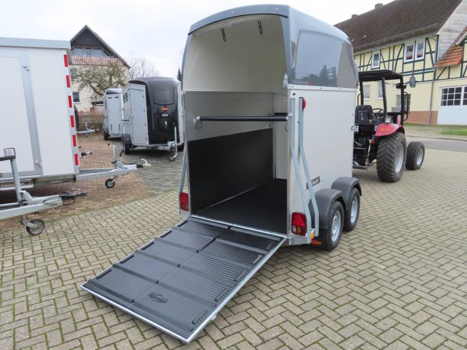 Horse trailer Böckmann Pferdeanhänger Champion UNO Esprit Eco: picture 11