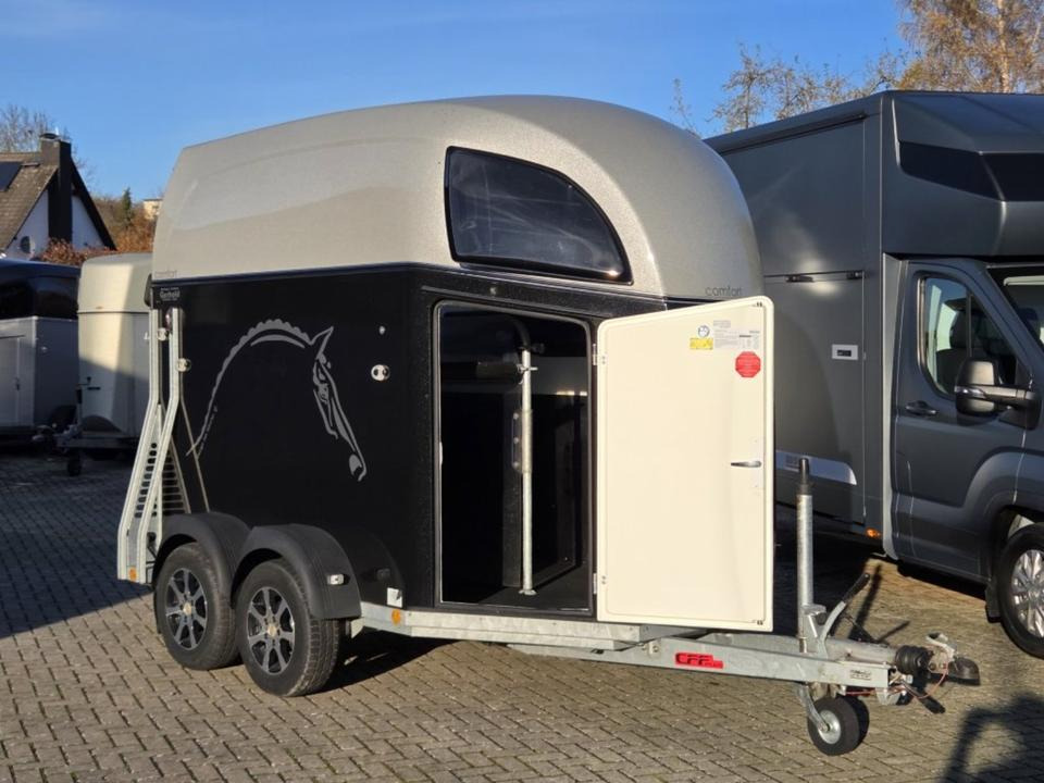 Böckmann Pferdeanhänger, Comfort, Alub. Sattelk. 100 km/h, top - Horse trailer: picture 2 Böckmann Pferdeanhänger, Comfort, Alub. Sattelk. 100 km/h, top - Horse trailer: picture 2