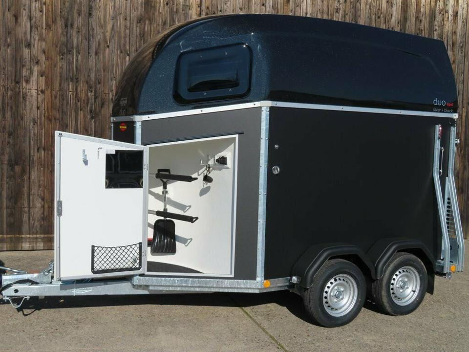 Böckmann Pferdeanhänger DUO s.+b., Sattelk., Aluboden 100km/h - Horse trailer: picture 1 Böckmann Pferdeanhänger DUO s.+b., Sattelk., Aluboden 100km/h - Horse trailer: picture 1