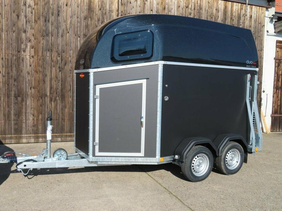 Böckmann Pferdeanhänger DUO s.+b., Sattelk., Aluboden Flügeltür - Horse trailer: picture 2 Böckmann Pferdeanhänger DUO s.+b., Sattelk., Aluboden Flügeltür - Horse trailer: picture 2