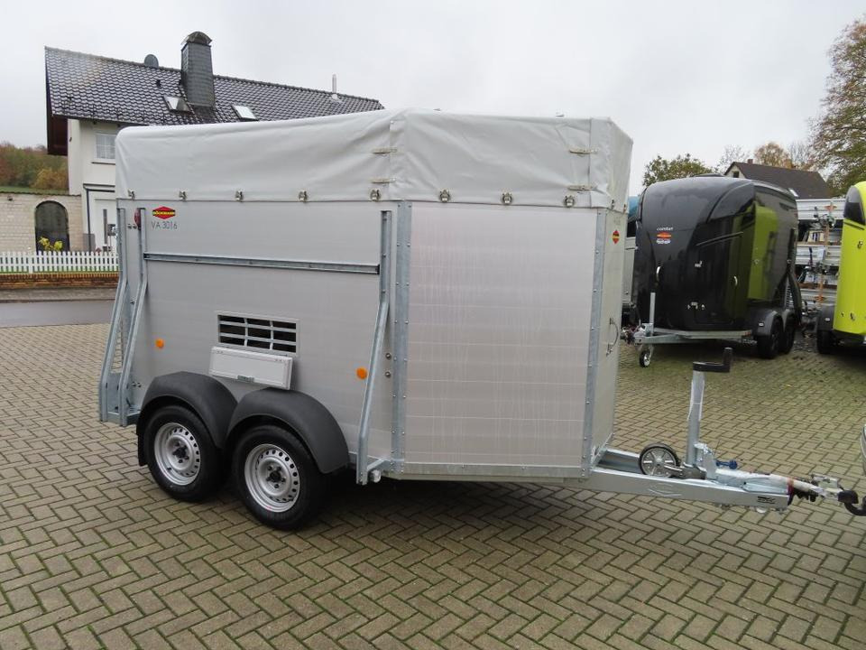 Böckmann Viehanhänger, 2,4 to. Tür/Rampekombi, Humbaur, Fendt - Livestock trailer: picture 4 Böckmann Viehanhänger, 2,4 to. Tür/Rampekombi, Humbaur, Fendt - Livestock trailer: picture 4