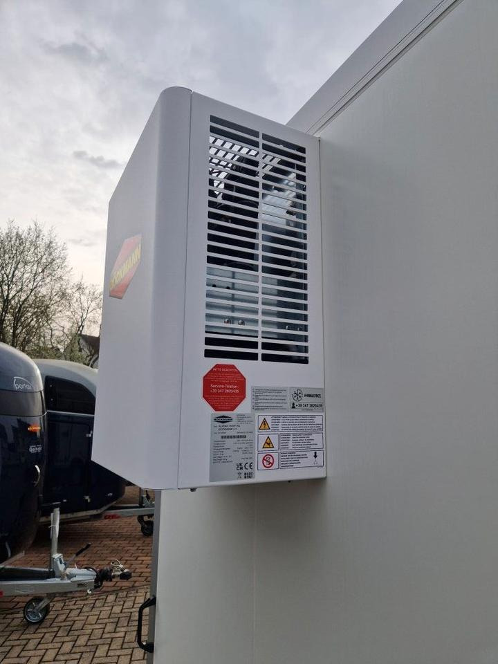 Refrigerator trailer PKW Anhänger Böckmann Kühlkoffer Kühlanhänger  Kühler 2,7 to Tür: picture 11