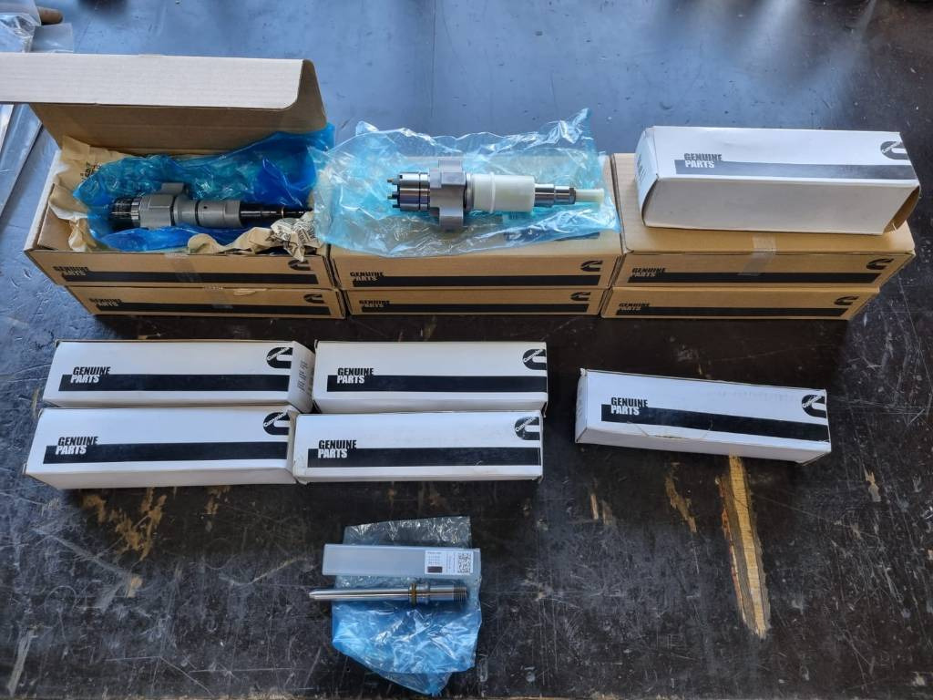 New Engine and parts for Excavator Cummins QSB 4.5 B4.5 QSB 6.7 B6.7 QSL9 L9 X12 X15 engine parts: picture 7