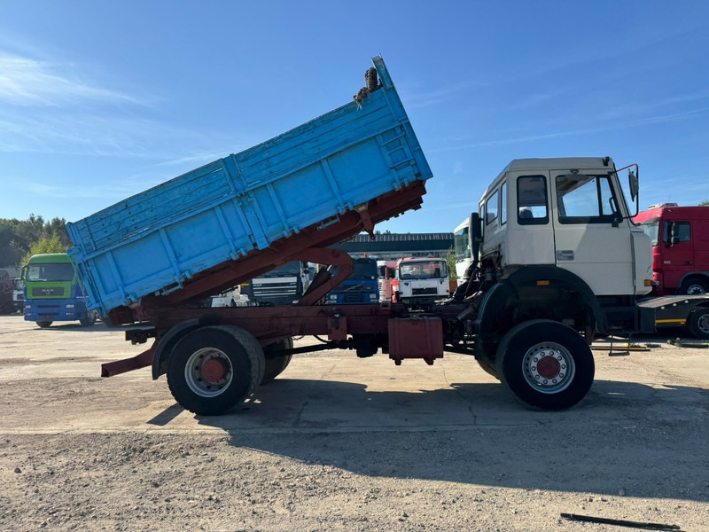 Iveco Magirus 170 - 25 (4X4 / GRAND PONT / LAMES / POMPE MANUELLE) - Tipper: picture 4 Iveco Magirus 170 - 25 (4X4 / GRAND PONT / LAMES / POMPE MANUELLE) - Tipper: picture 4