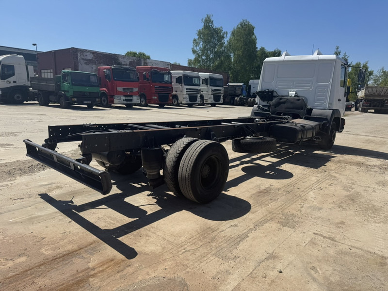 Cab chassis truck MAN 12.224 (MANUAL GEARBOX / EURO 2 / BELGIAN TRUCK IN GOOD CONDITION !!!): picture 6