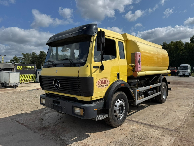 Mercedes-Benz SK 1726 (13.000L / 2 COMPARTIMENTS / GRAND PONT / LAMES / V8) - Tank truck: picture 1 Mercedes-Benz SK 1726 (13.000L / 2 COMPARTIMENTS / GRAND PONT / LAMES / V8) - Tank truck: picture 1