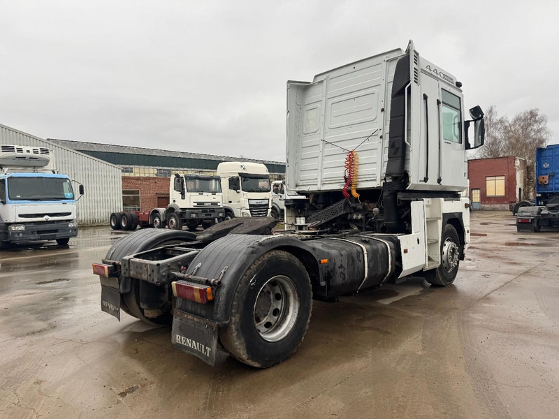 Renault AE 440 Magnum E-tech (MANUAL GEARBOX / BOITE MANUELLE) - Tractor unit: picture 5 Renault AE 440 Magnum E-tech (MANUAL GEARBOX / BOITE MANUELLE) - Tractor unit: picture 5