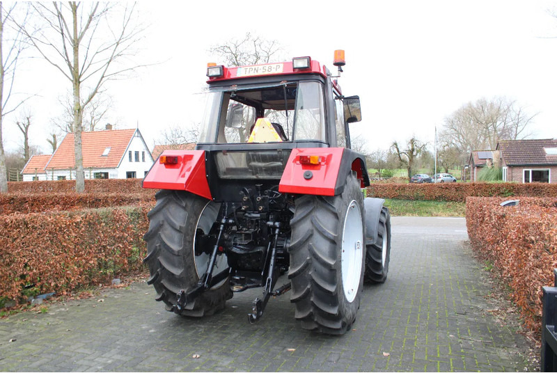 Case 845 XL - Farm tractor: picture 4 Case 845 XL - Farm tractor: picture 4