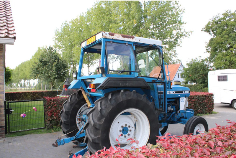 Ford 4610 - Farm tractor: picture 3 Ford 4610 - Farm tractor: picture 3