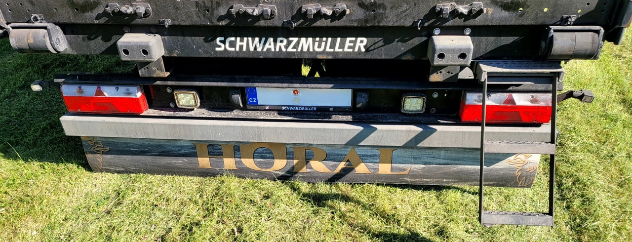 SCHWARZMÜLLER RH150 - Curtainsider semi-trailer: picture 5 SCHWARZMÜLLER RH150 - Curtainsider semi-trailer: picture 5