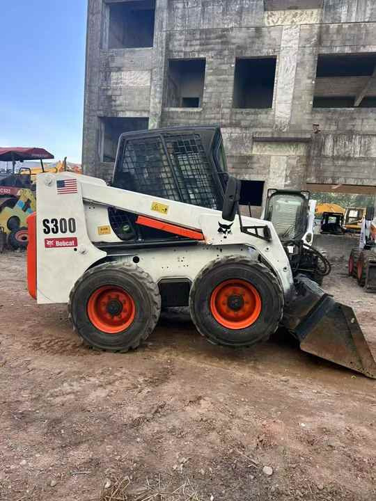 100%Ready Bobcat S300 Well Sold Most Famous Brand High Quality Bobcat S300 Skid Steer Loader for Sale - Skid steer loader: picture 2 100%Ready Bobcat S300 Well Sold Most Famous Brand High Quality Bobcat S300 Skid Steer Loader for Sale - Skid steer loader: picture 2