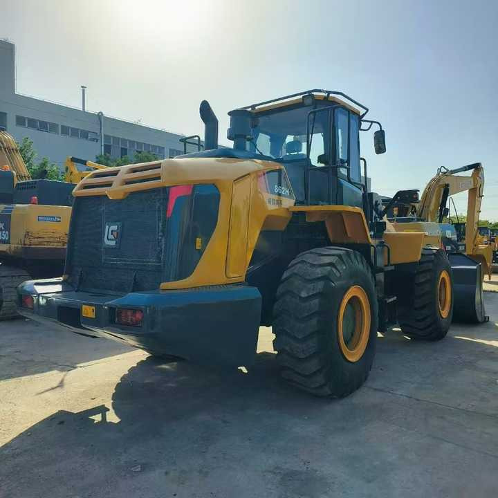 Best China Brand Used Liugong Clg862 6 Tons Front Wheel Loader Clg862h 856h Loaders with Good Condition Cheap Price for Sale - Wheel loader: picture 2 Best China Brand Used Liugong Clg862 6 Tons Front Wheel Loader Clg862h 856h Loaders with Good Condition Cheap Price for Sale - Wheel loader: picture 2