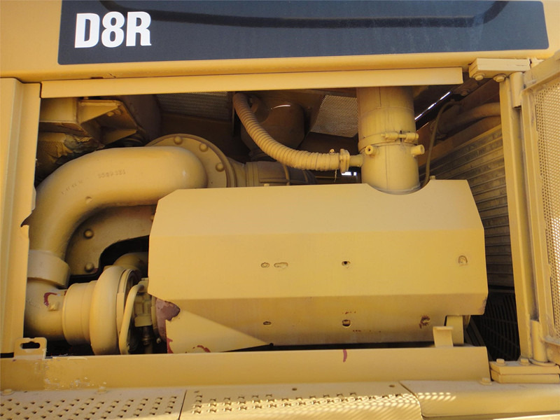 Bulldozer CATERPILLAR D8R [ Copy ] [ Copy ] [ Copy ] [ Copy ]: picture 17