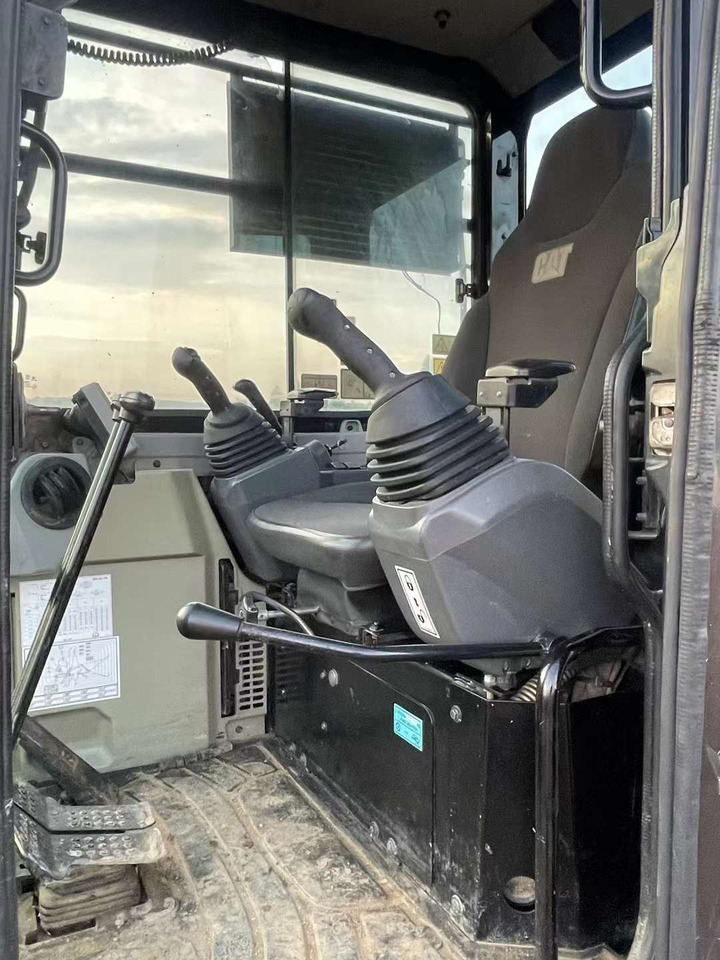 CATERPILLAR Used 303.5e Excavator - Mini excavator: picture 3 CATERPILLAR Used 303.5e Excavator - Mini excavator: picture 3