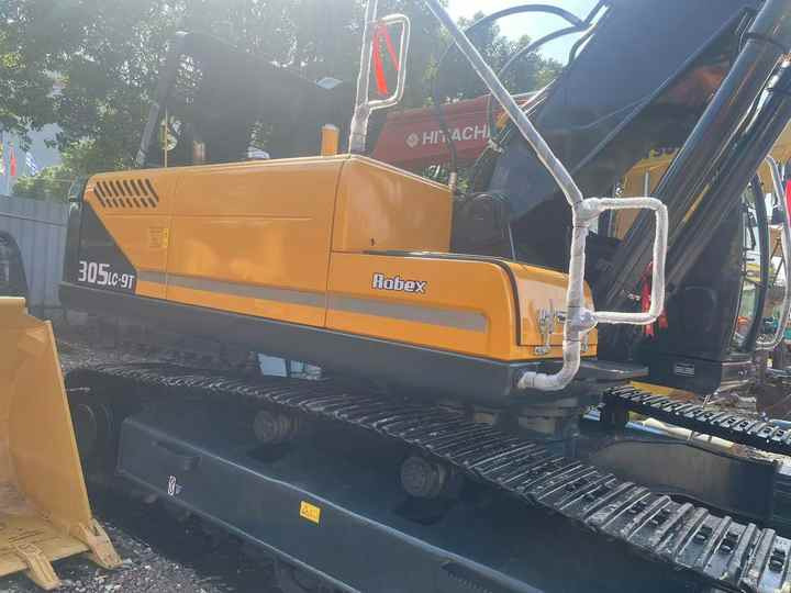 Certified Refurbished Hyundai 305 Excavator | Low Hours, Full Service History | Global Shipping - Crawler excavator: picture 3 Certified Refurbished Hyundai 305 Excavator | Low Hours, Full Service History | Global Shipping - Crawler excavator: picture 3