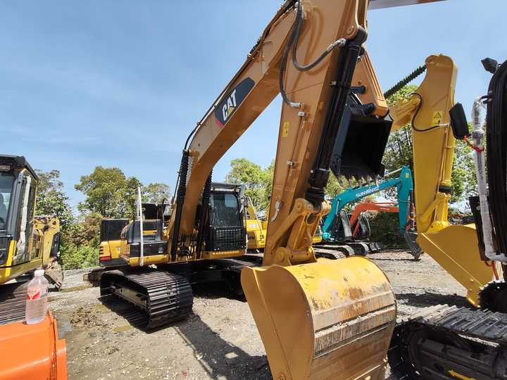 Durable Second Hand Machine Original Used Caterpillar Excavator CAT 330D2 USED 329D2 320D2 325D 315D Excavator - Crawler excavator: picture 4 Durable Second Hand Machine Original Used Caterpillar Excavator CAT 330D2 USED 329D2 320D2 325D 315D Excavator - Crawler excavator: picture 4