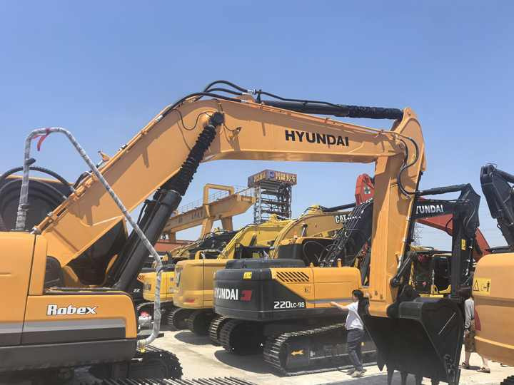 Reliable Used Hyundai 305 Hydraulic Excavator | 30% Below New Price | Alibaba Verified Supplier - Crawler excavator: picture 2 Reliable Used Hyundai 305 Hydraulic Excavator | 30% Below New Price | Alibaba Verified Supplier - Crawler excavator: picture 2