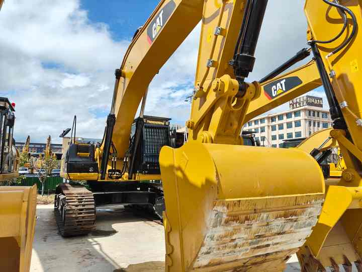 Second Hand Japan Original Excavator CAT 336D2 Used Caterpillar Excavator CAT 336D 336DL for Sale - Crawler excavator: picture 2 Second Hand Japan Original Excavator CAT 336D2 Used Caterpillar Excavator CAT 336D 336DL for Sale - Crawler excavator: picture 2