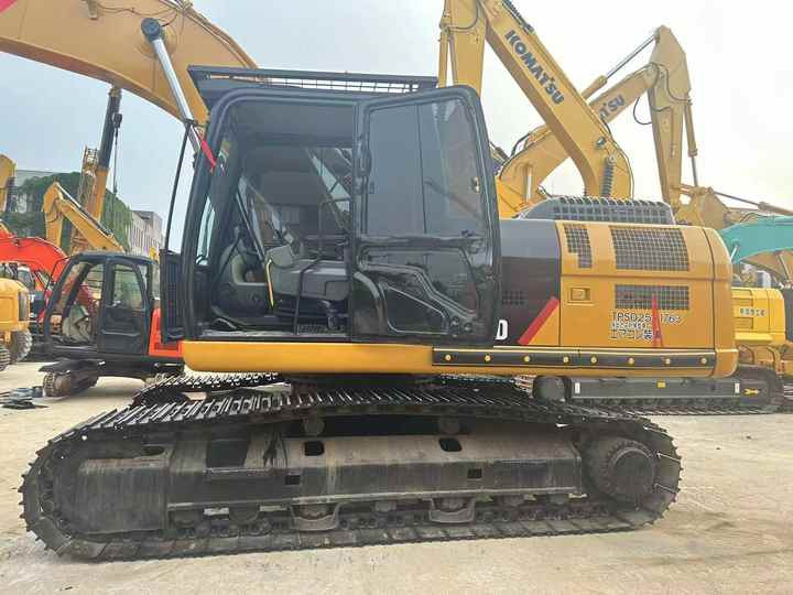 USED CAT 325D Excavator for Sale ,CAT 320 325 330 EXCAVATOR - Crawler excavator: picture 2 USED CAT 325D Excavator for Sale ,CAT 320 325 330 EXCAVATOR - Crawler excavator: picture 2