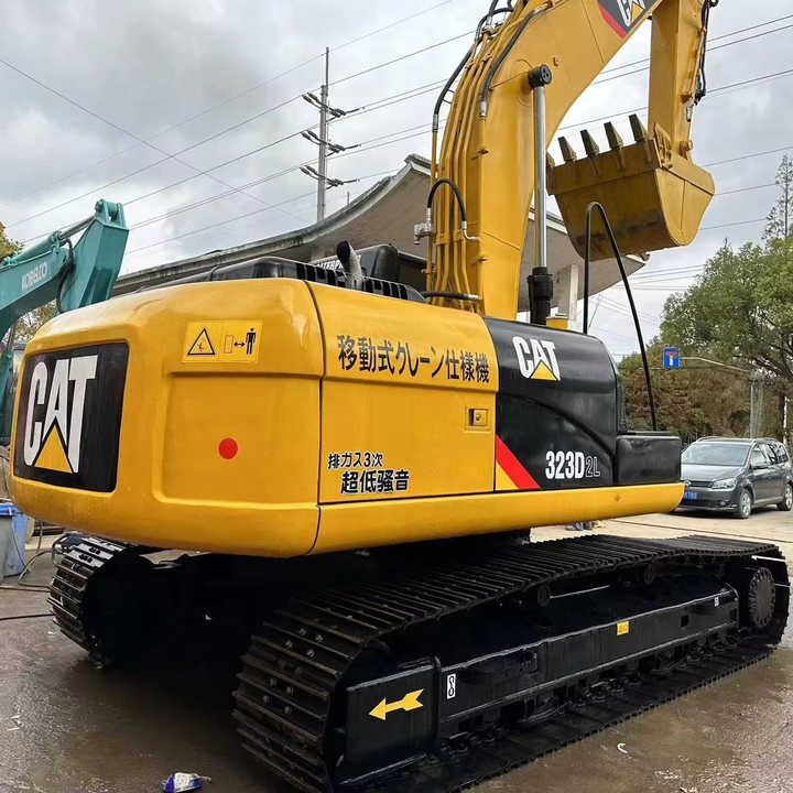 Used Digger CAT 323D2L Construction Machinery Construction Digger Used CAT 323D2L Cheap Excavator - Crawler excavator: picture 1 Used Digger CAT 323D2L Construction Machinery Construction Digger Used CAT 323D2L Cheap Excavator - Crawler excavator: picture 1