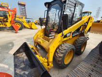 Used Front Loader Tractor CAT 246D Skid Steer Loader / Used Cat 226B 246C 246d Mini Skid Steer Loader in Stock - Skid steer loader: picture 4 Used Front Loader Tractor CAT 246D Skid Steer Loader / Used Cat 226B 246C 246d Mini Skid Steer Loader in Stock - Skid steer loader: picture 4