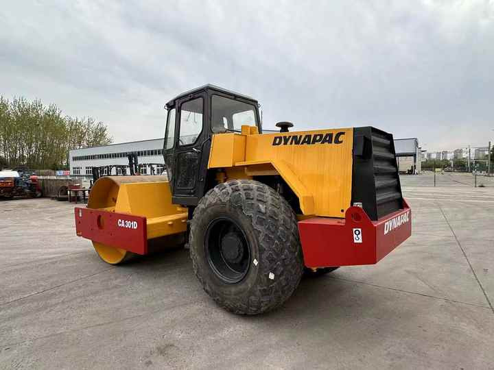 Used Heavy Construction Equipment Dynapac Ca301d Second Hand Road Rollers Used Machine Hot Sale - Compactor: picture 4 Used Heavy Construction Equipment Dynapac Ca301d Second Hand Road Rollers Used Machine Hot Sale - Compactor: picture 4