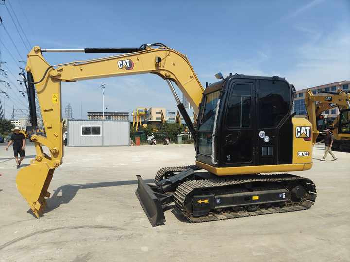 Used Mini Cat 307E2 Excavator with Good Condition for Sale - Crawler excavator: picture 5 Used Mini Cat 307E2 Excavator with Good Condition for Sale - Crawler excavator: picture 5