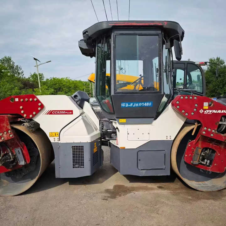 Used Original Dynapac CC5200 Double Drum Vibratory Roller Dynapac 5200 15 Tons Compactor Roller Road Machinery on Sale - Road roller: picture 1 Used Original Dynapac CC5200 Double Drum Vibratory Roller Dynapac 5200 15 Tons Compactor Roller Road Machinery on Sale - Road roller: picture 1