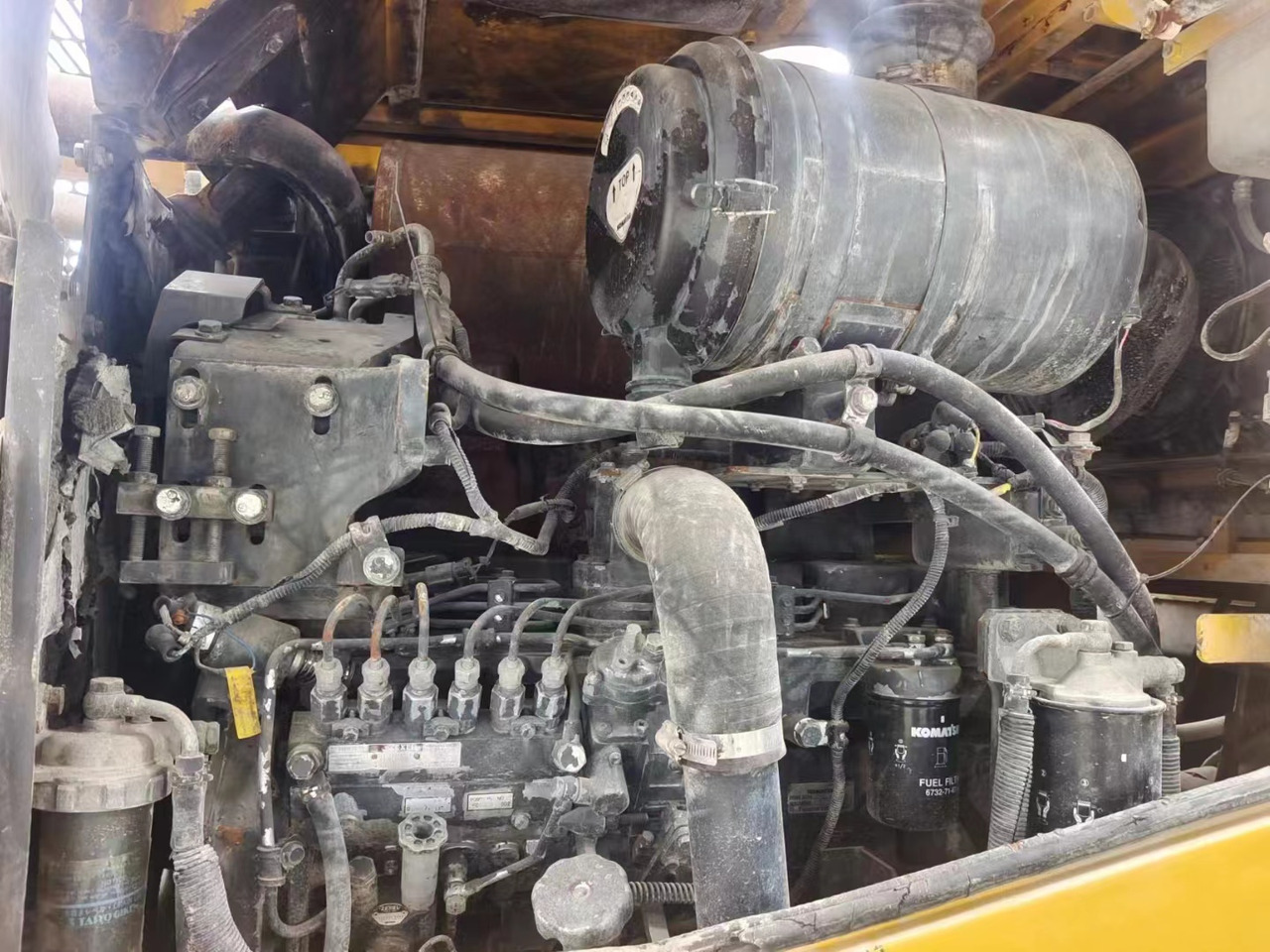 Komatsu wa320-5 - Wheel loader: picture 5 Komatsu wa320-5 - Wheel loader: picture 5