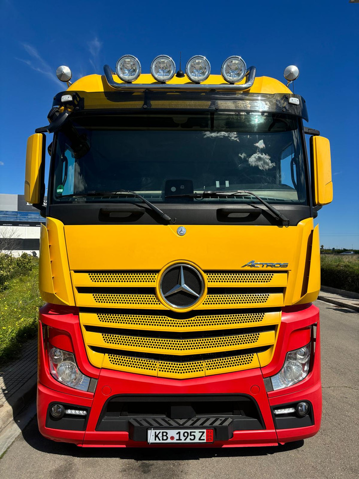 MERCEDES-BENZ ACTROS 450 - Autotransporter truck: picture 2 MERCEDES-BENZ ACTROS 450 - Autotransporter truck: picture 2