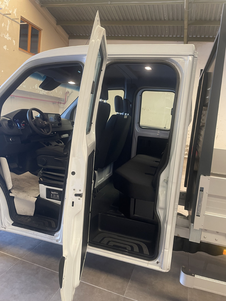 New Dropside/ Flatbed truck MERCEDES-BENZ SPRINTER 519: picture 9 New Dropside/ Flatbed truck MERCEDES-BENZ SPRINTER 519: picture 9