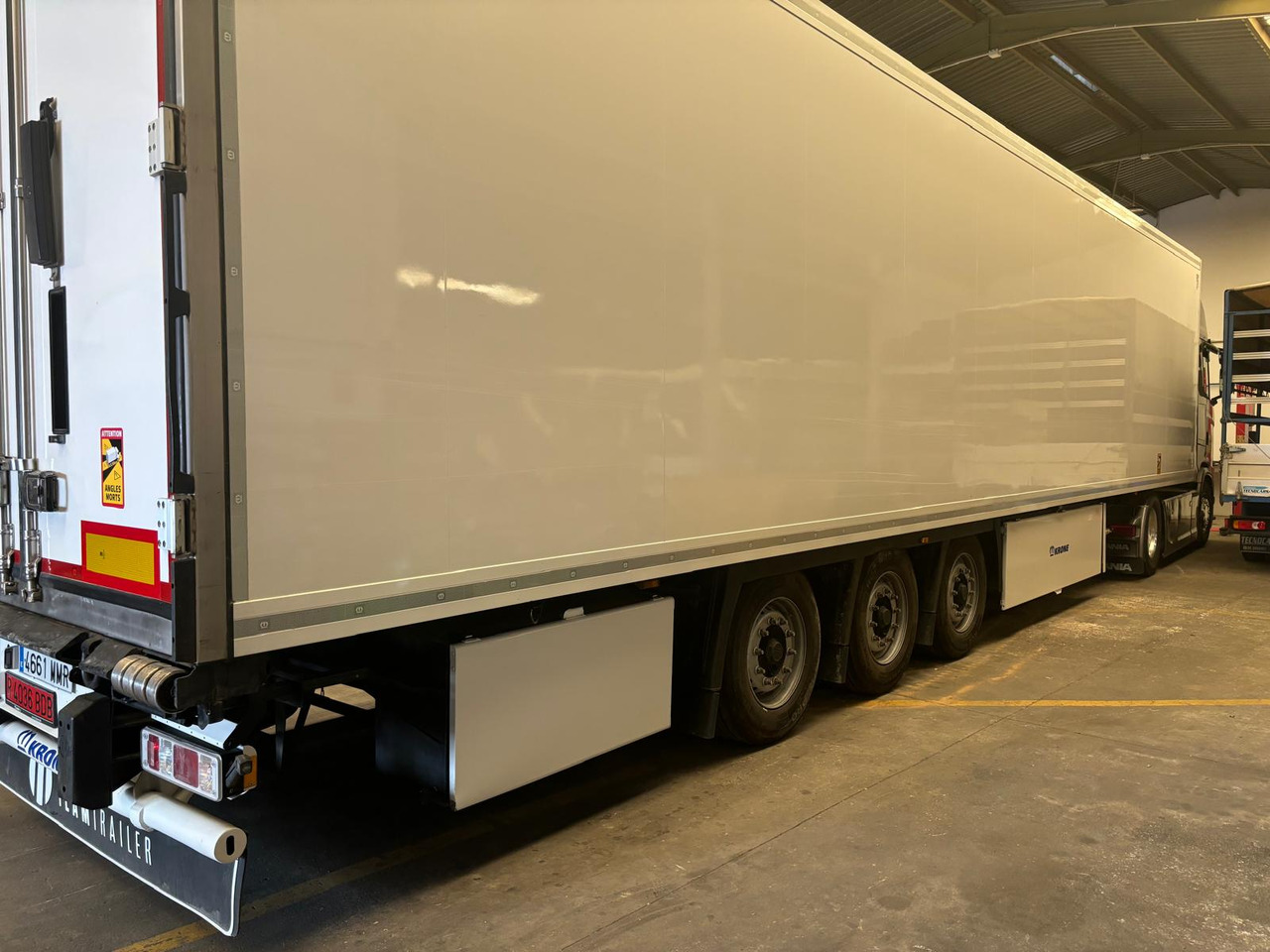SCANIA S500 - Refrigerator truck: picture 4 SCANIA S500 - Refrigerator truck: picture 4