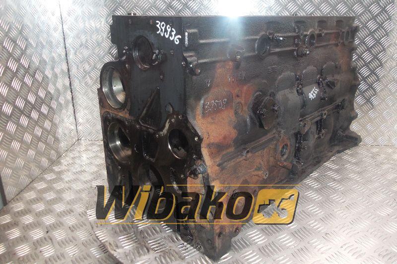 Block Iveco F4AE0682C *C105-00390125 - Cylinder block for Construction machinery: picture 1 Block Iveco F4AE0682C *C105-00390125 - Cylinder block for Construction machinery: picture 1