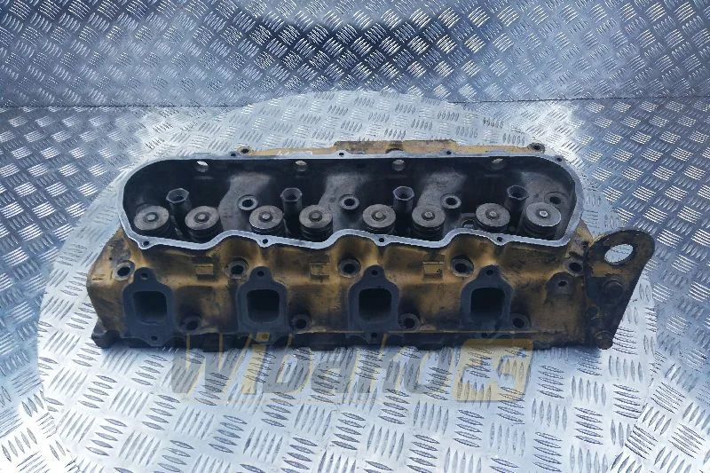 Caterpillar 3208 2W7165 - Cylinder head for Construction machinery: picture 1 Caterpillar 3208 2W7165 - Cylinder head for Construction machinery: picture 1