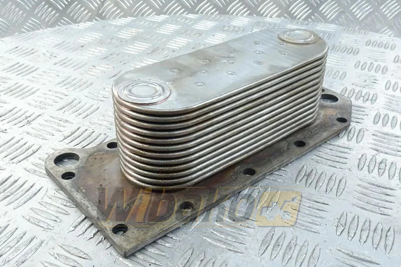 Cummins 3918175 - Oil cooler for Construction machinery: picture 1 Cummins 3918175 - Oil cooler for Construction machinery: picture 1
