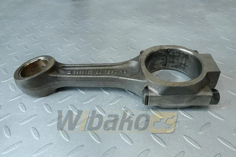 Cummins 3924350 - Connecting rod for Construction machinery: picture 1 Cummins 3924350 - Connecting rod for Construction machinery: picture 1