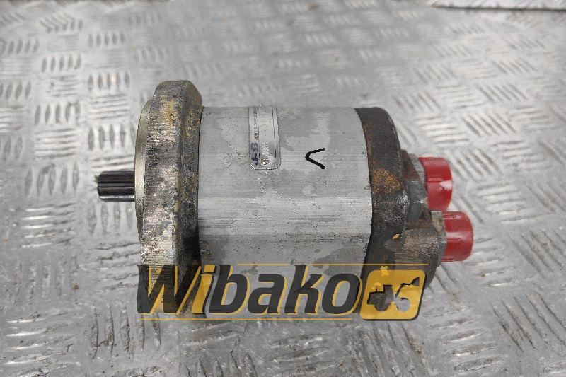 Gear pump JSB W9A119R304NN 09951226 - Hydraulic pump for Construction machinery: picture 1 Gear pump JSB W9A119R304NN 09951226 - Hydraulic pump for Construction machinery: picture 1