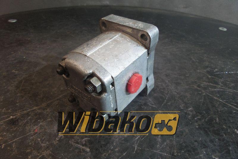 Gear pump Vickers G2/47/F9R/10R 718258 - Hydraulic pump for Construction machinery: picture 2 Gear pump Vickers G2/47/F9R/10R 718258 - Hydraulic pump for Construction machinery: picture 2