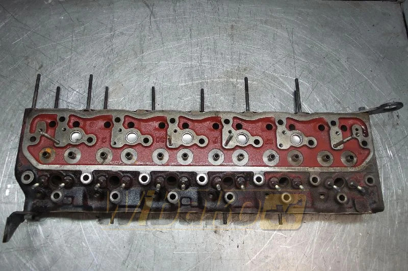 Isuzu A-6BG1TQB - Cylinder head for Construction machinery: picture 1 Isuzu A-6BG1TQB - Cylinder head for Construction machinery: picture 1