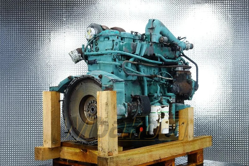 Volvo D10 - Engine for Truck: picture 1 Volvo D10 - Engine for Truck: picture 1