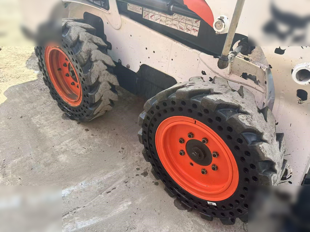 BOBCAT S550 - Skid steer loader: picture 3 BOBCAT S550 - Skid steer loader: picture 3
