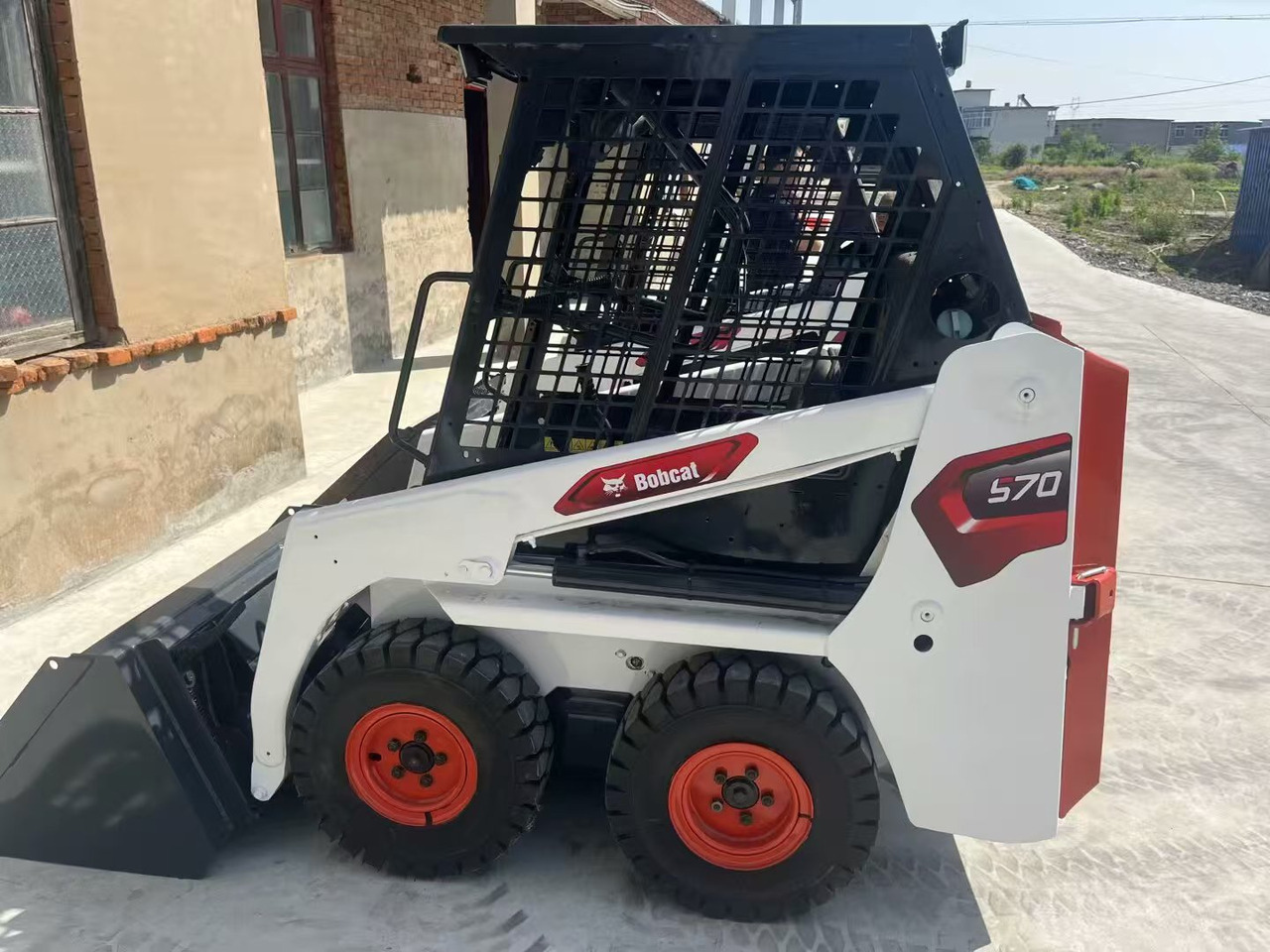 Skid steer loader BOBCAT S70: picture 15 Skid steer loader BOBCAT S70: picture 15