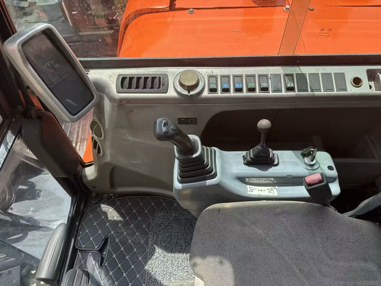 DOOSAN DX60 - Crawler excavator: picture 4 DOOSAN DX60 - Crawler excavator: picture 4