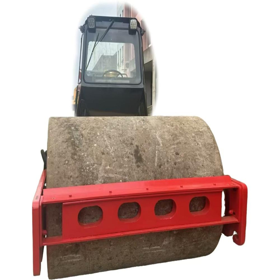 DYNAPAC CA30D - Wheel loader: picture 1 DYNAPAC CA30D - Wheel loader: picture 1