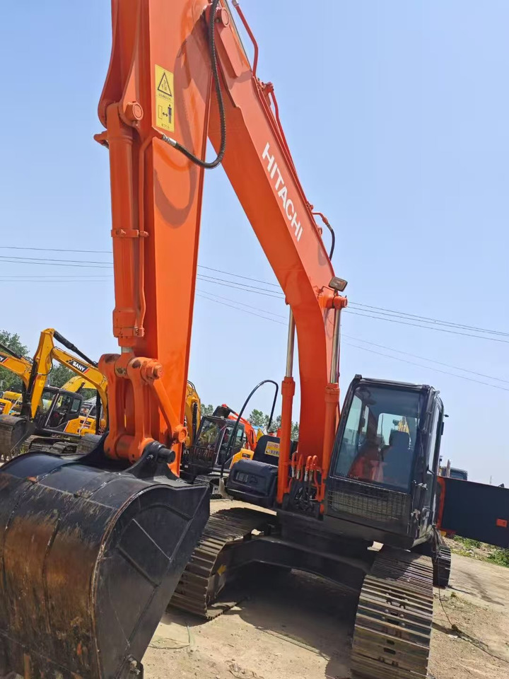 HITACHI ZX160 - Crawler excavator: picture 3 HITACHI ZX160 - Crawler excavator: picture 3